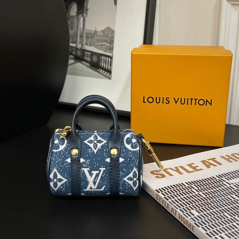 LV keyring lyh70